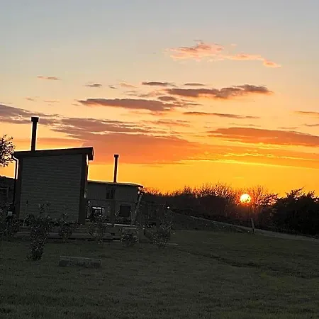 Oakley View Shepherds Hut With Hot Tub Hotel Whitby